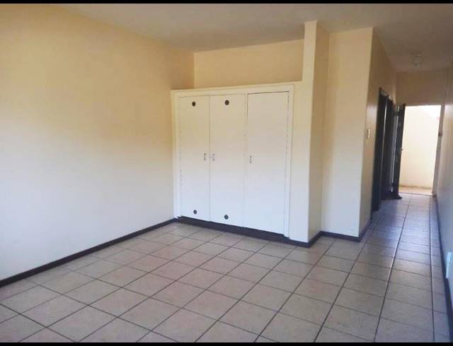 1 BEDROOM APARTMENT RENTED IN SOUTH END